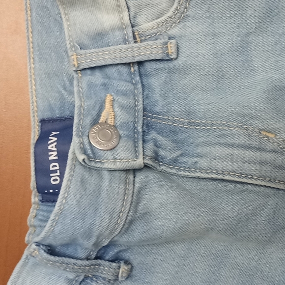 Girl's denim shorts - Picture 2 of 2